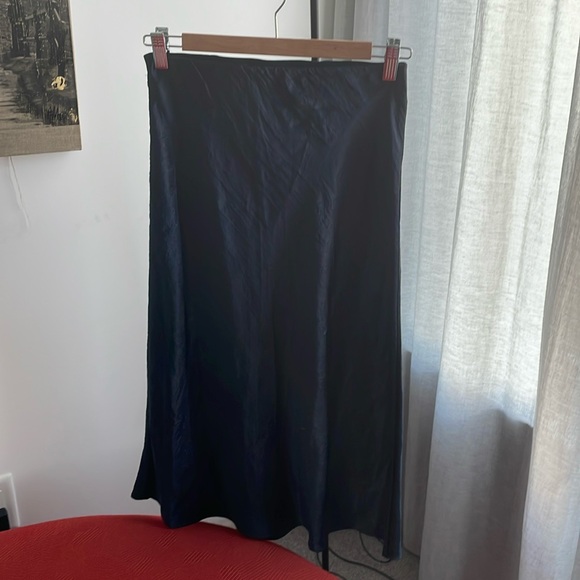 Aritzia Navy Blue Midi Skirt - Picture 2 of 3